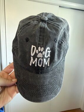 Dog Mom Baseball Cap - Gray